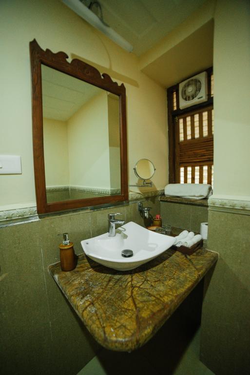 Casa Menezes - A Heritage Goan Homestay Bambolim Exteriér fotografie
